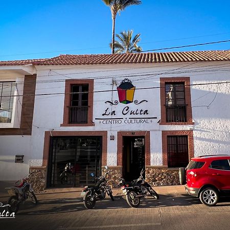 La Culta Hostal & Casa Cultural ซูเกร ภายนอก รูปภาพ