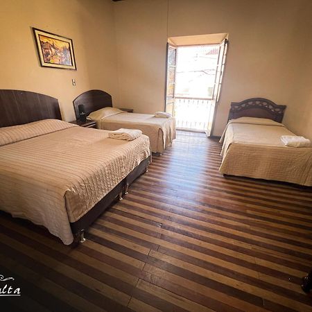 La Culta Hostal & Casa Cultural ซูเกร ภายนอก รูปภาพ